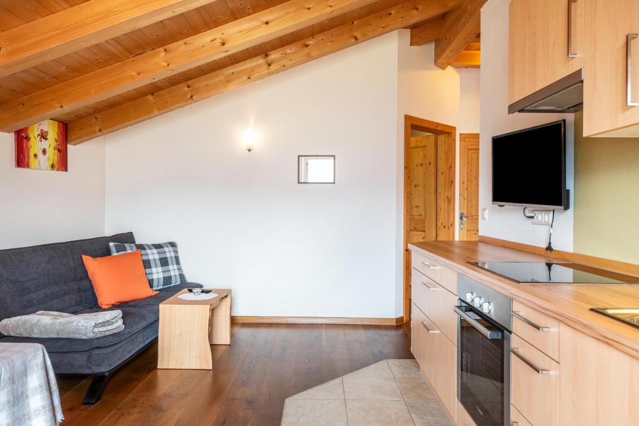 App Dolomiten Winklerhof ヴィッランドロ エクステリア 写真
