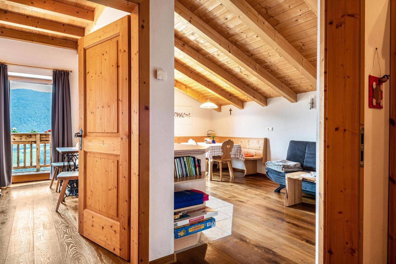 App Dolomiten Winklerhof ヴィッランドロ エクステリア 写真